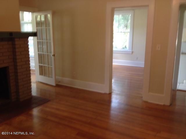 Foto del edificio - 2104 Dellwood Ave