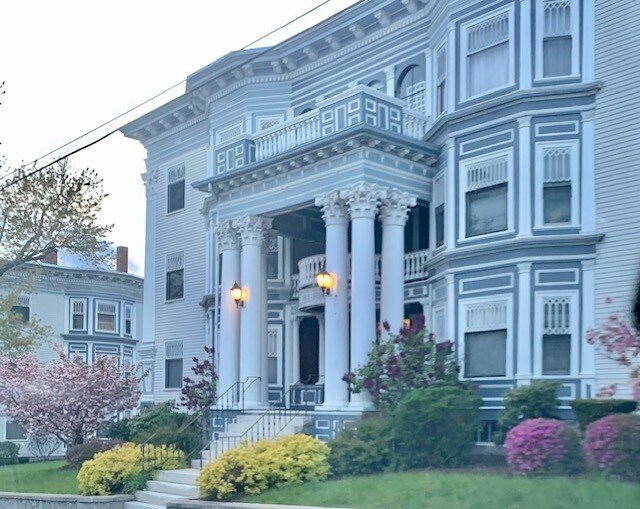 Foto del edificio - 488 Hanover St