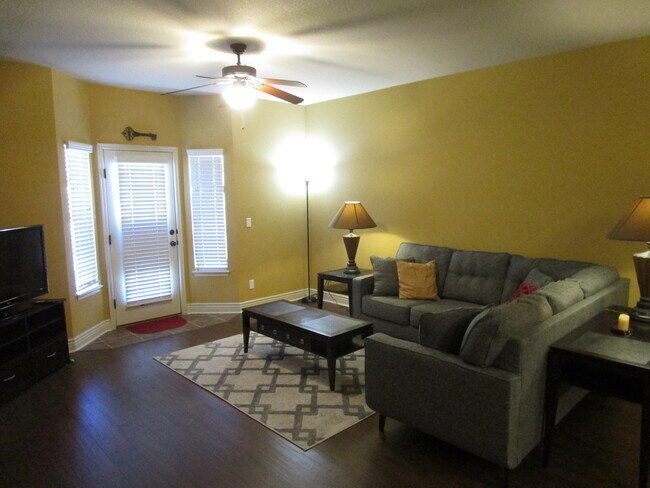 Building Photo - 5315 Pebble Beach Dr