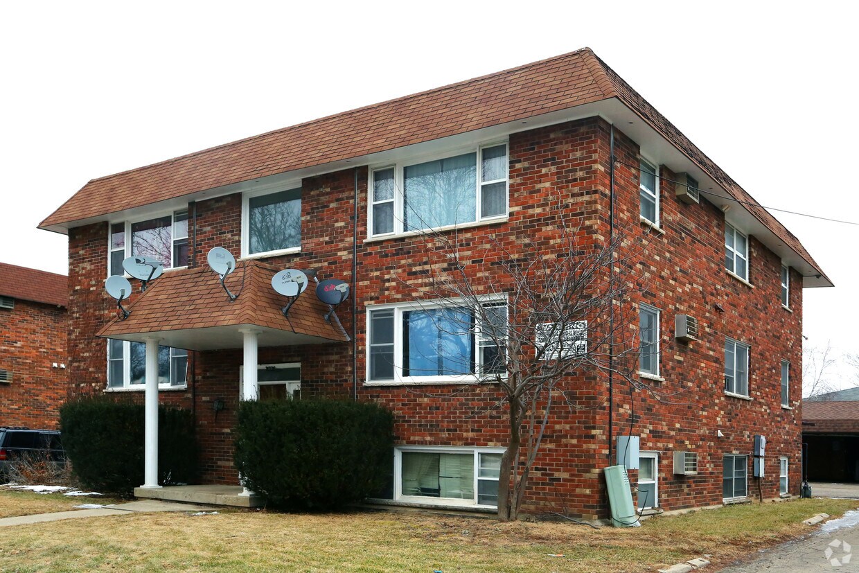 313 Kathleen Dr, Elgin, IL 60123 Apartments in Elgin, IL