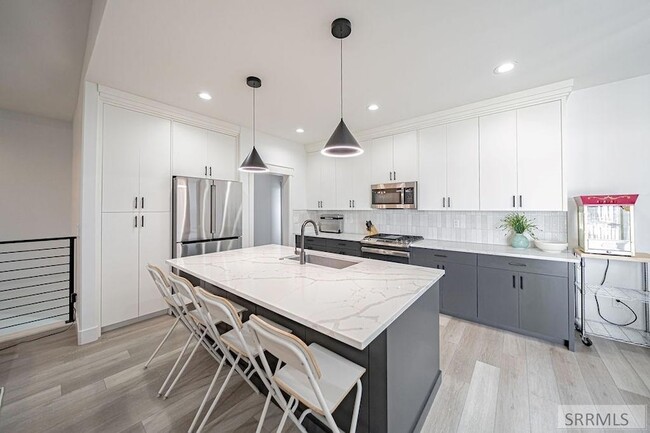 Building Photo - 3638 S Purple Sage Dr