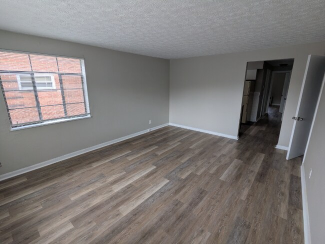 Foto del edificio - 2512 Rack Ct