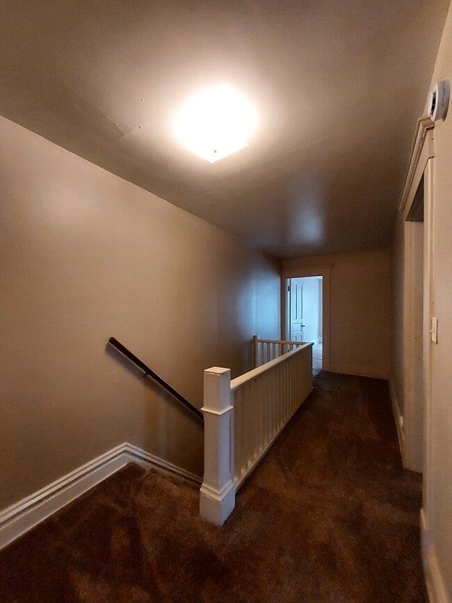 Foto del edificio - 70 Fairfield Ave