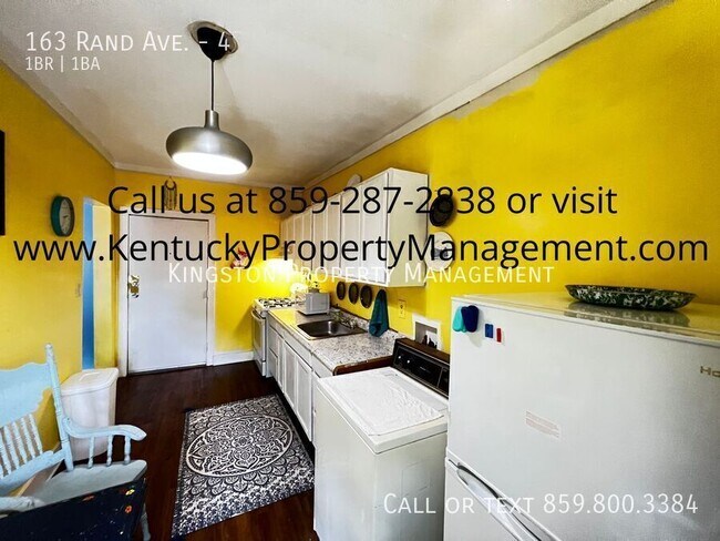 Foto del edificio - MOVE-IN SPECIAL!! 1/2 OFF DEPOSIT!! Adorab...