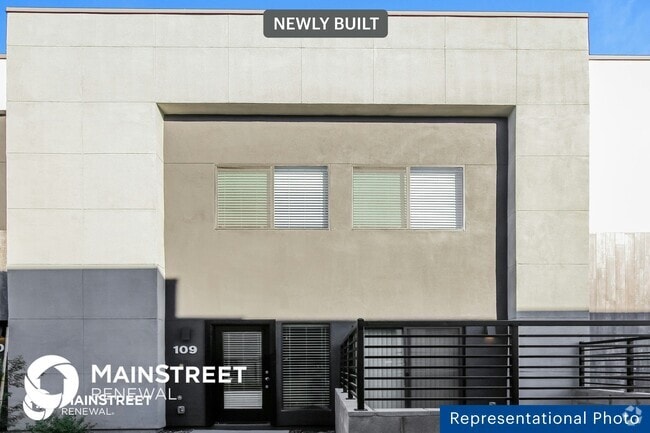 Building Photo - 1119 S Stapley Dr