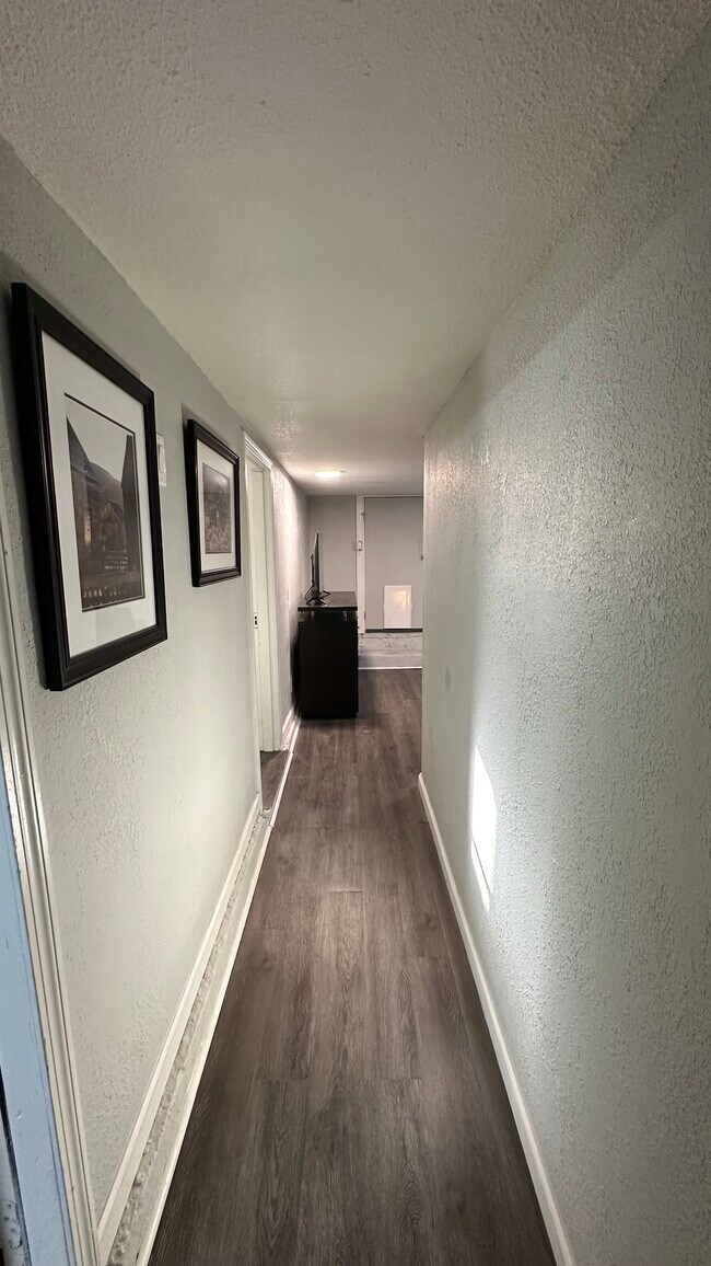 Foto del edificio - 1430 Beach St