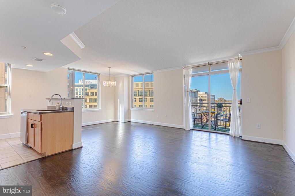 Foto principal - 1205 N Garfield St