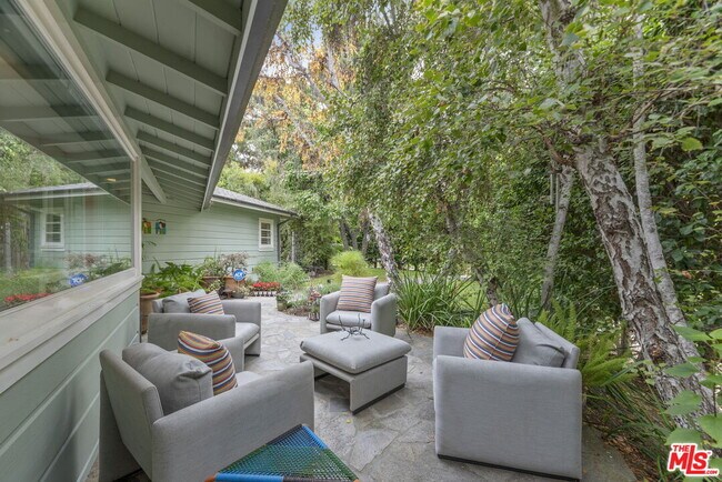 Foto del edificio - 354 14th St