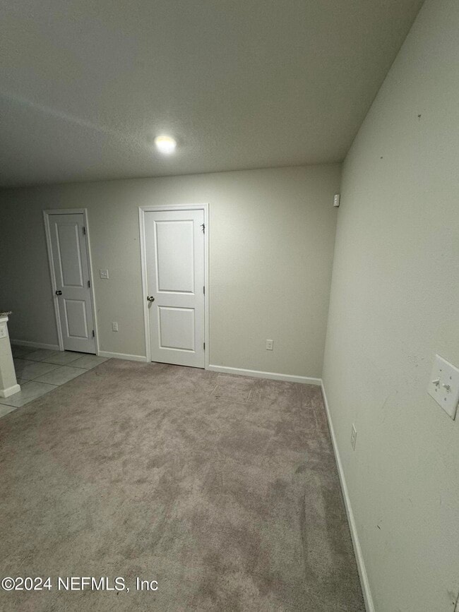 Foto del edificio - 5984 Creekside Crossing Dr