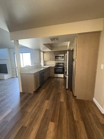 Foto del edificio - 5095 W Kadota Ave