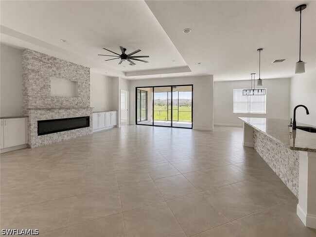 Building Photo - 14527 Palamos Cir