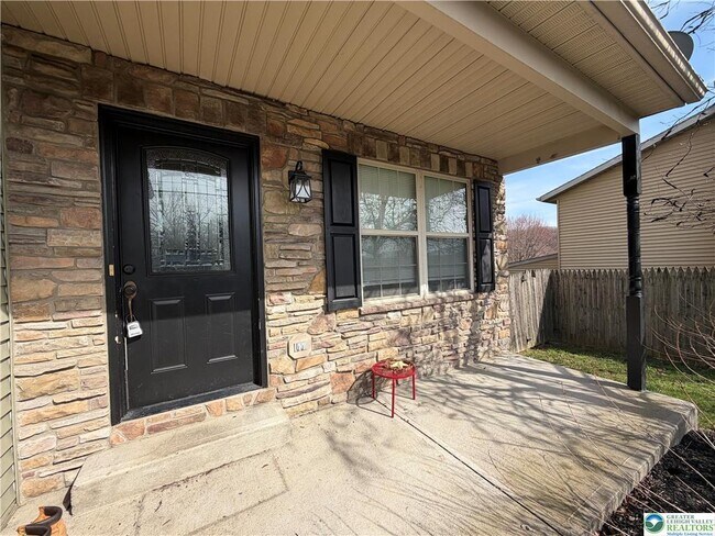 Building Photo - 1511 Tweed Ave