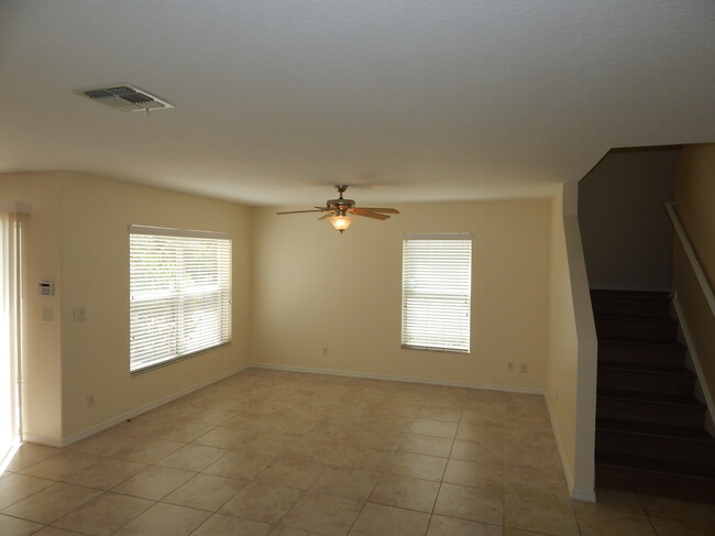 Foto del edificio - 1801 Pointe West Way