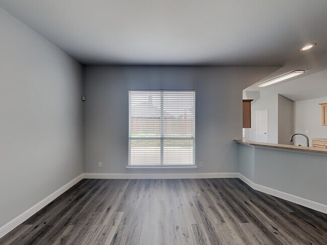 Building Photo - 1420 Morning Dove Dr