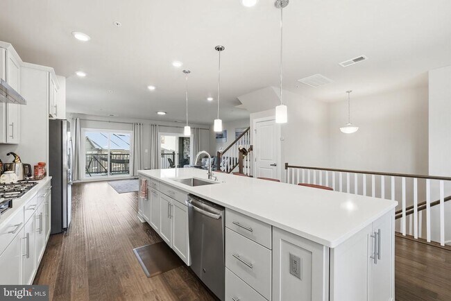 Foto del edificio - 13252 Woodland Park Rd