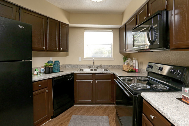 Interior Photo - Sugar Creek Apartments