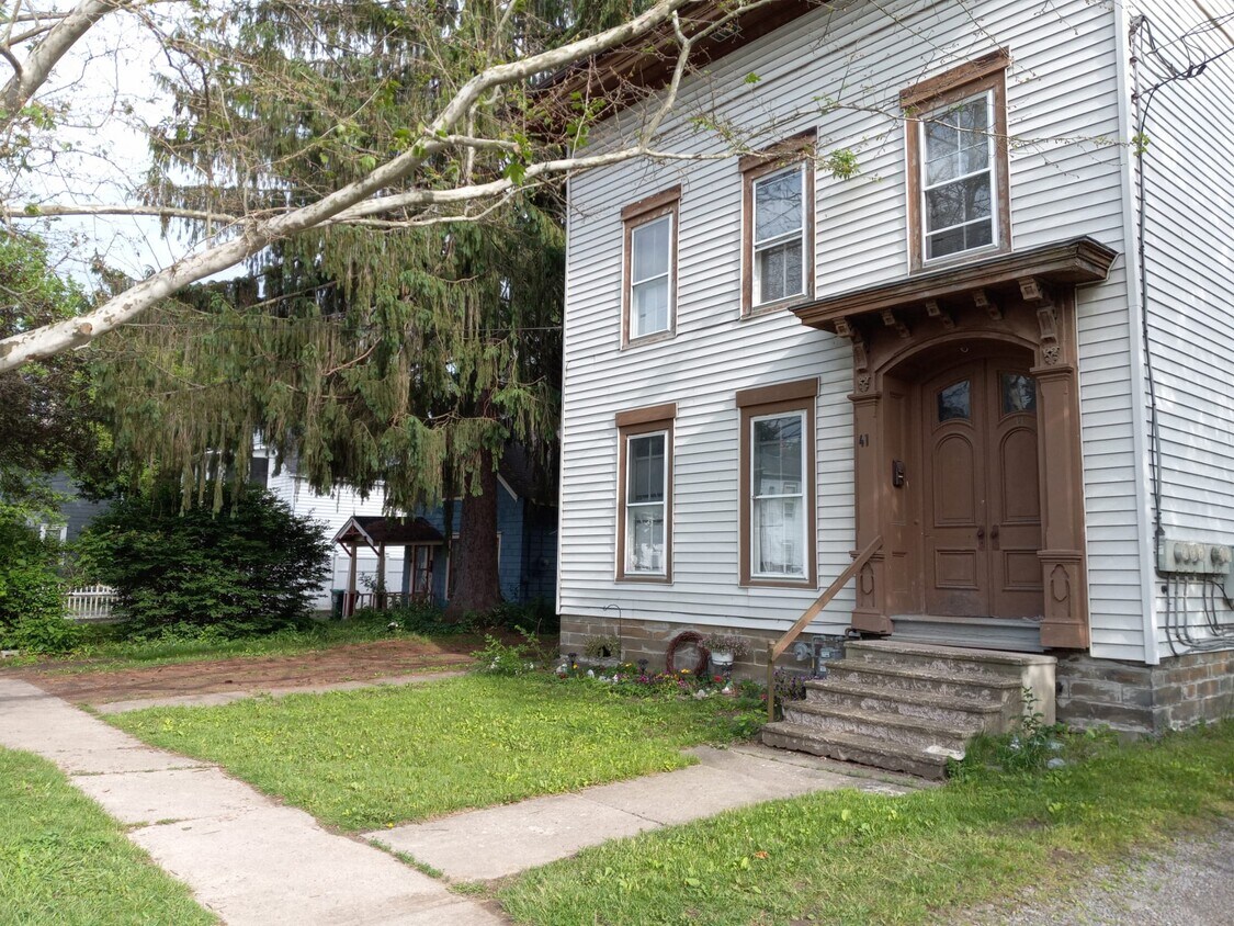 41 Cortland St Unit C, Norwich, NY 13815 Apartments in Norwich, NY