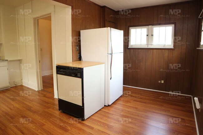 Foto del edificio - 812 W Myrtle St