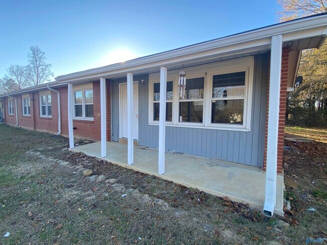 Building Photo - 8296 Old Railroad Bed Rd