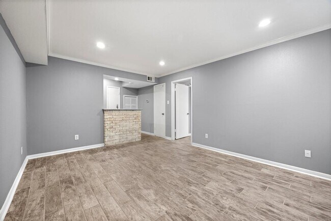 Foto del edificio - 815 Wax Myrtle Ln
