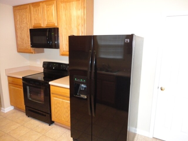 Foto del edificio - 3913 Tyler Bluff Ln