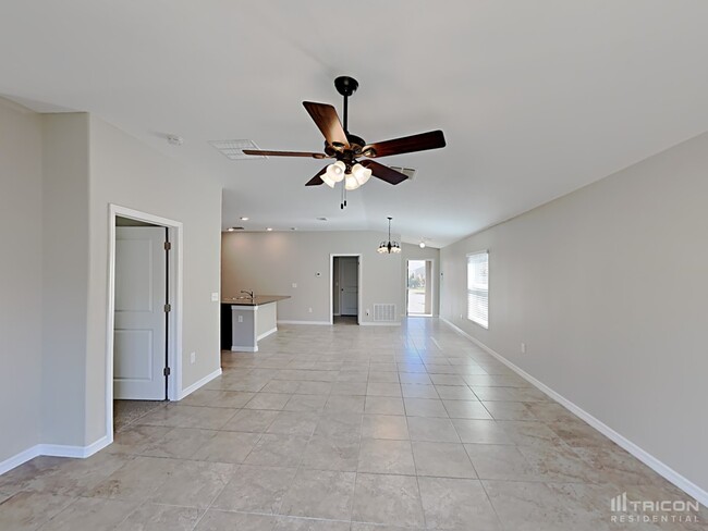 Foto del edificio - 209 Archcliffe Point Pl
