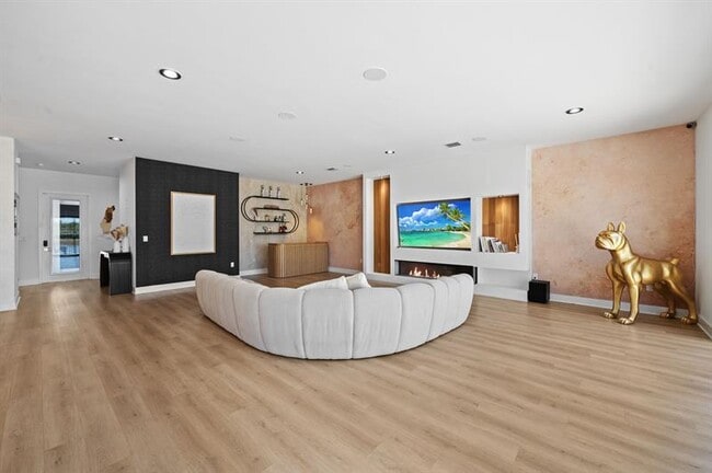 Foto del edificio - 10475 SW 57th Ct