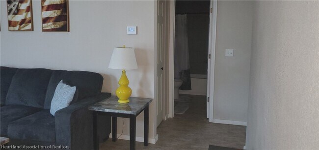 Building Photo - 5515 Granada Blvd