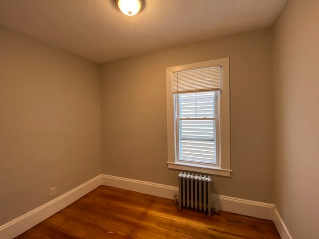 Building Photo - 681 Bennington St