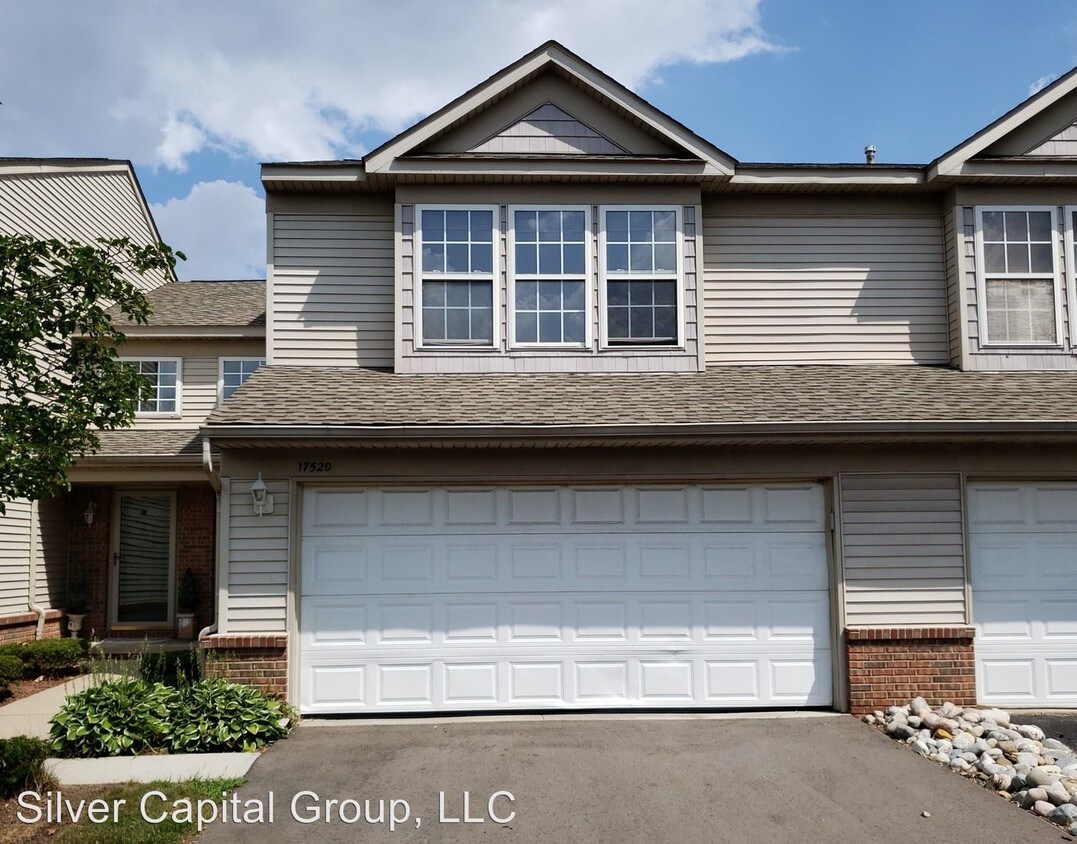 2 br, 1.5 bath House 17520 Gateway House Rental in Southfield, MI