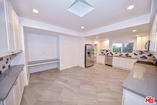 Foto del edificio - 156 S EDINBURGH Ave