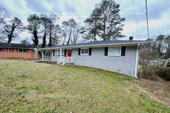 Foto del edificio - 1707 Atherton Cir
