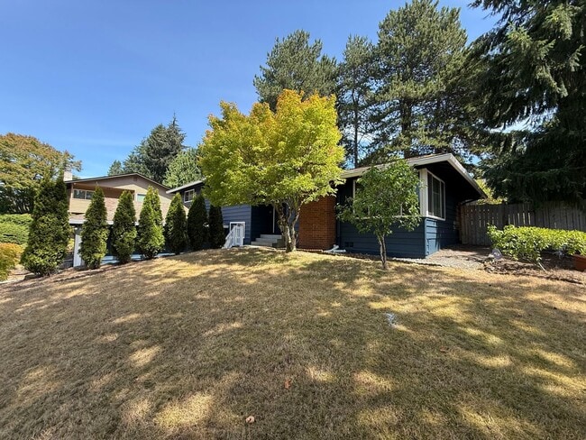 Photo - 1852 138th Place SE House