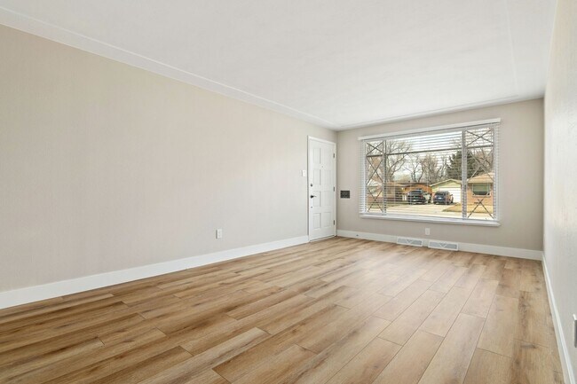 Foto del edificio - Five Bedroom Home near Old Town Arvada