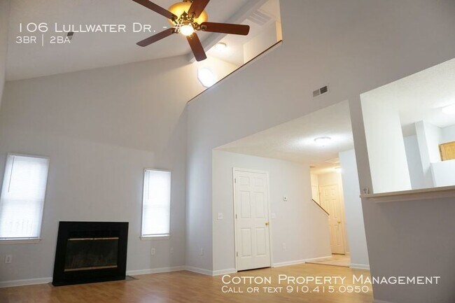 Building Photo - 106 Lullwater Dr