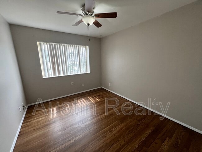 Building Photo - 9111 Olive Blvd