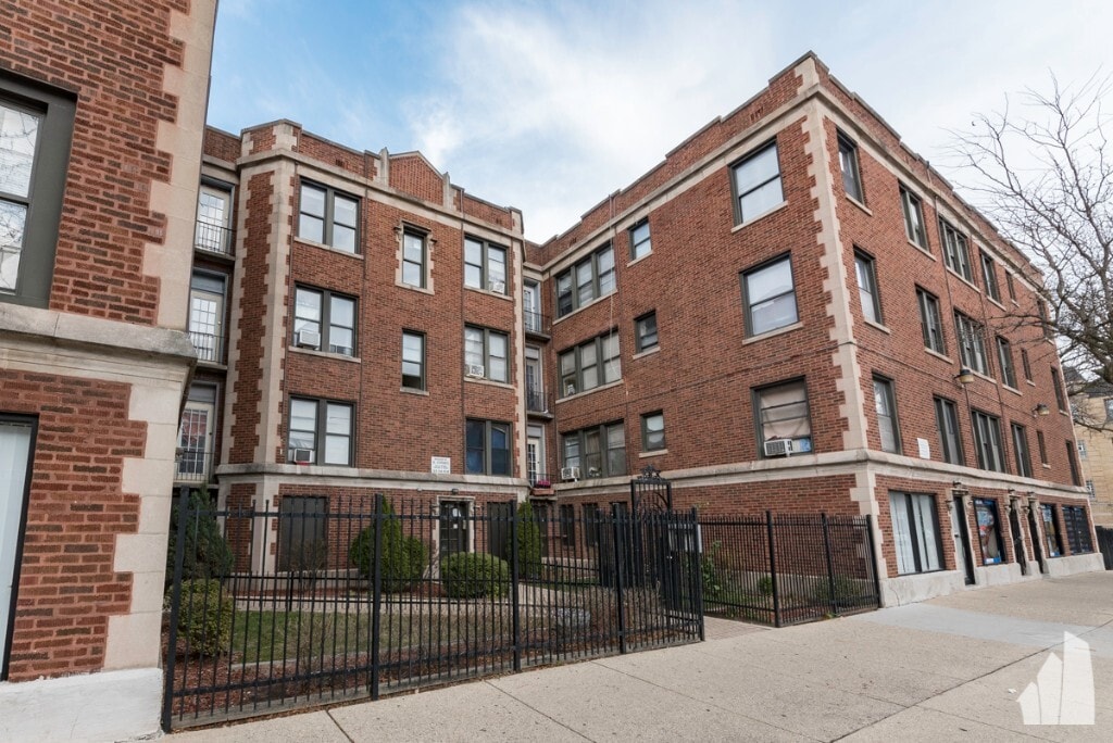 1606 W Morse Ave Unit 1E, Chicago, IL 60626 Apartments in Chicago, IL