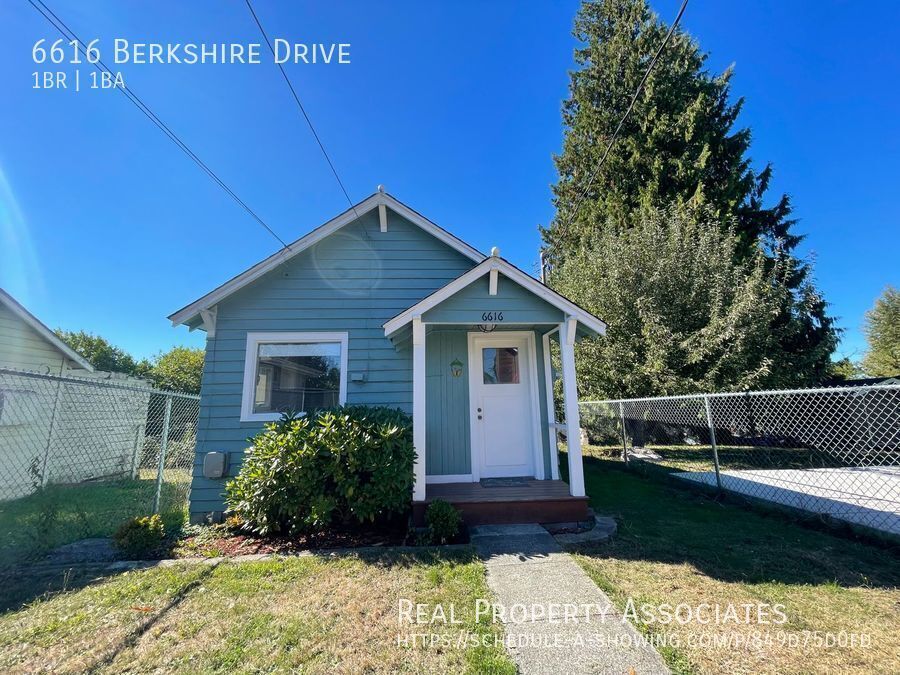 Photo - 6616 Berkshire Drive-