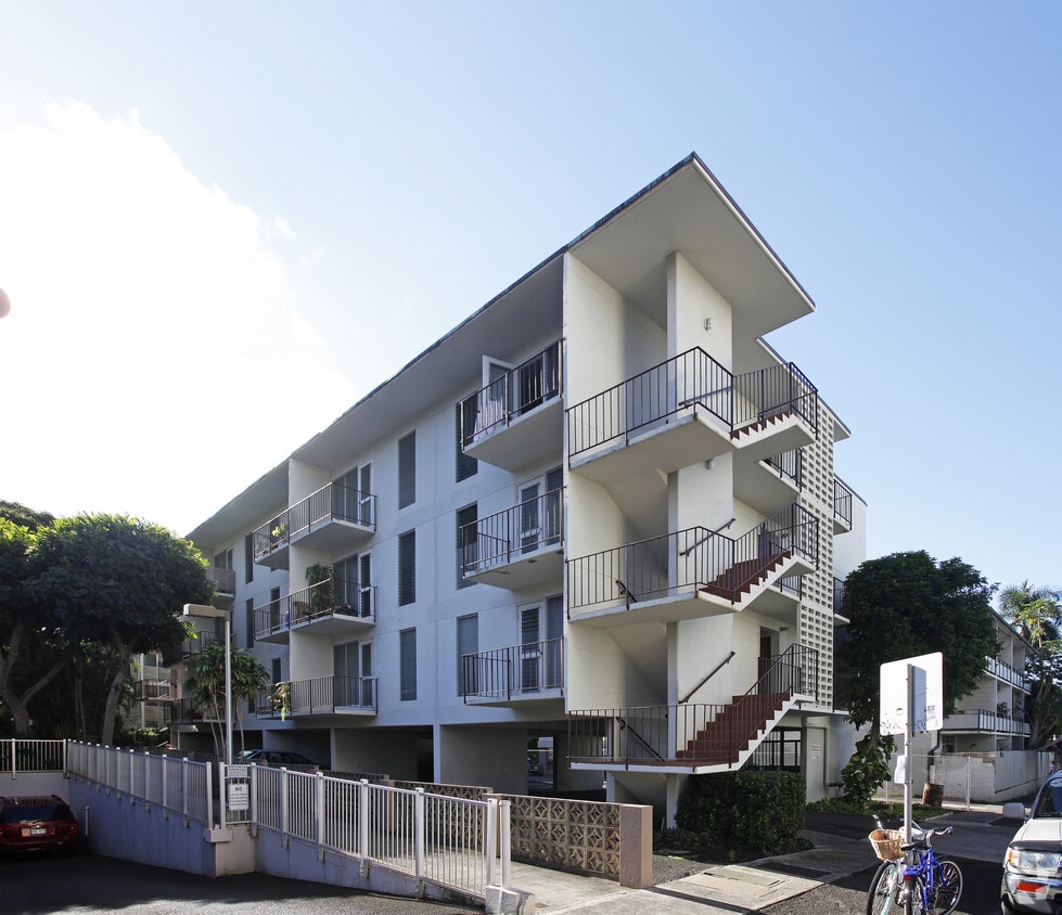 1611 Keeaumoku St, Honolulu, HI 96822 Apartments in Honolulu, HI