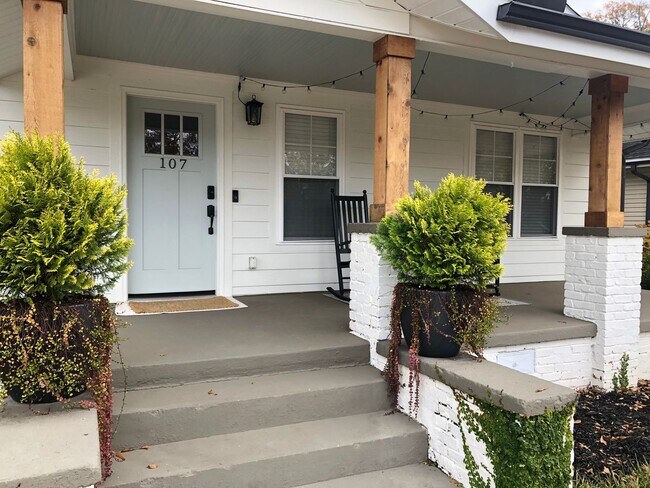 Photo - Greenville - 3 Bd/2Ba, 1400 SF House