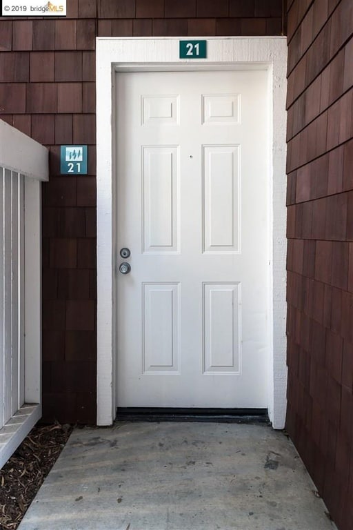 Building Photo - 21 Bayside Ct