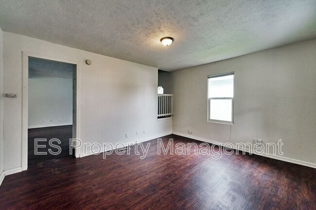 Building Photo - 2623 Indianapolis Ave