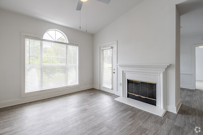 1BR, 1BA - 841SF - Wesley St. James Apartments at Sandy Springs