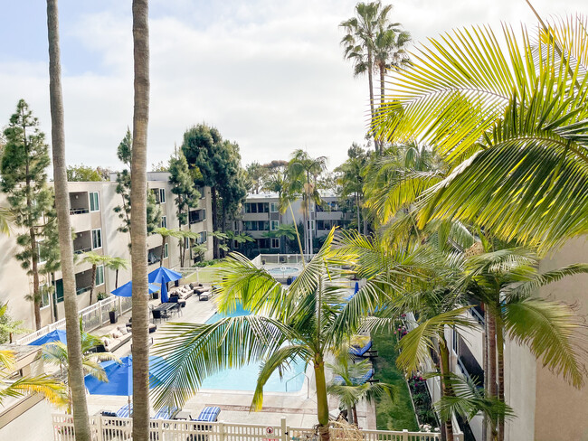 Building Photo - Los Arboles Apartments