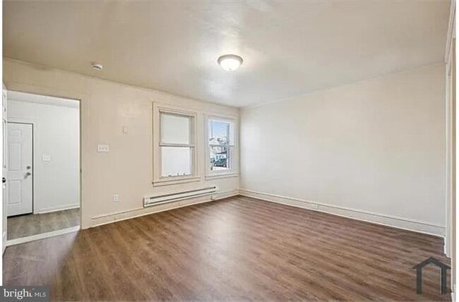 Building Photo - 1112 Johnson St