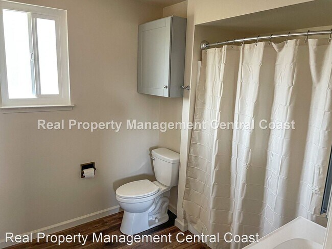 Building Photo - 1 br, 1 bath House - 813 Los Osos Valley Road