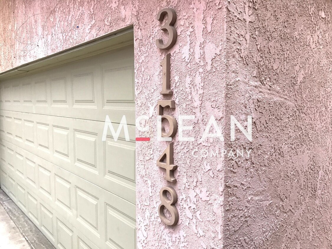 Foto del edificio - 31548 Whispering Palms Trail