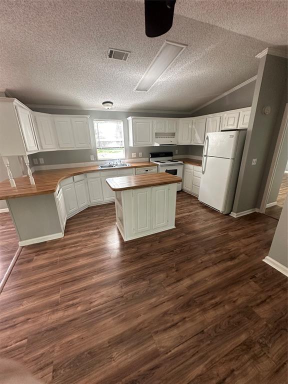 Foto del edificio - 4809 Felscher Ln