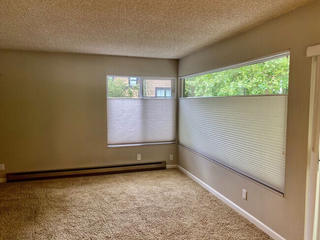 Photo - 321 Bellevue Way SE Unit 406 Apartment