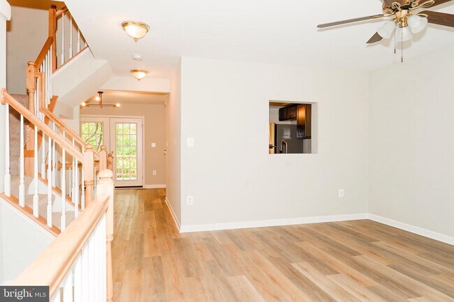 Building Photo - 46800 Ironstone Terrace
